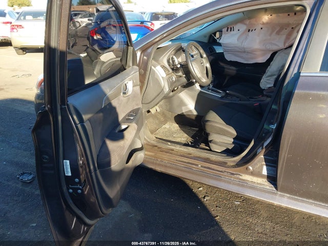 صورة 5 لـ 2015 Nissan SENTRA SR