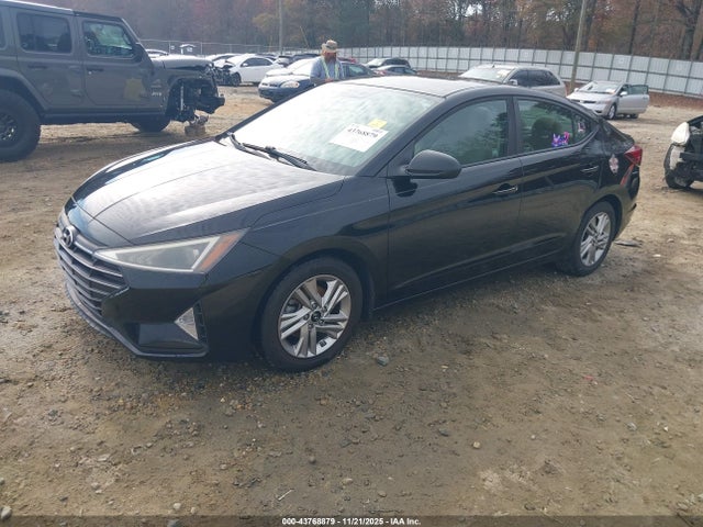 HYUNDAI ELANTRA SEL - 2