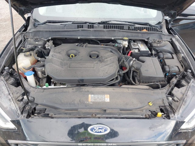 FORD FUSION TITANIUM - 10