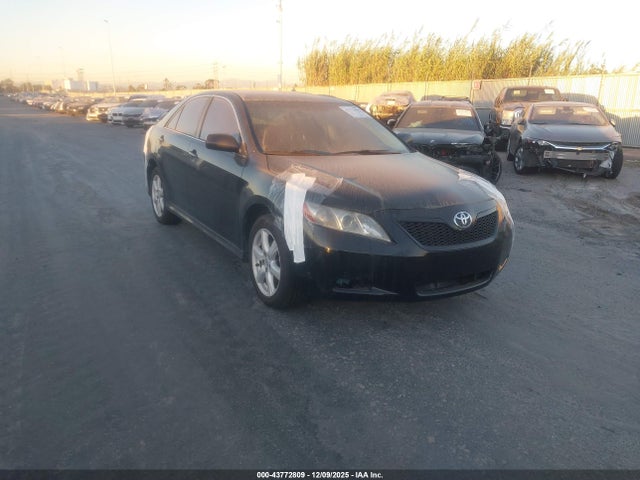 2009 TOYOTA CAMRY SE