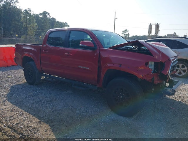 2022 TOYOTA TACOMA SR5 V6