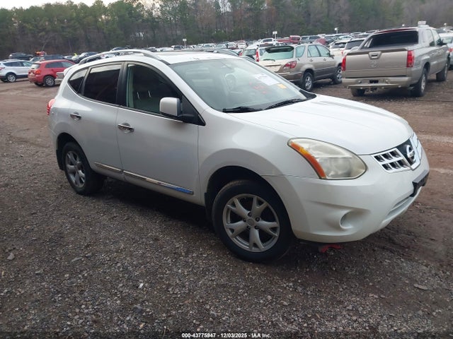 2011 NISSAN ROGUE SV