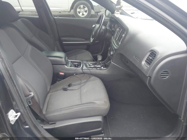 DODGE CHARGER SXT RWD - 5