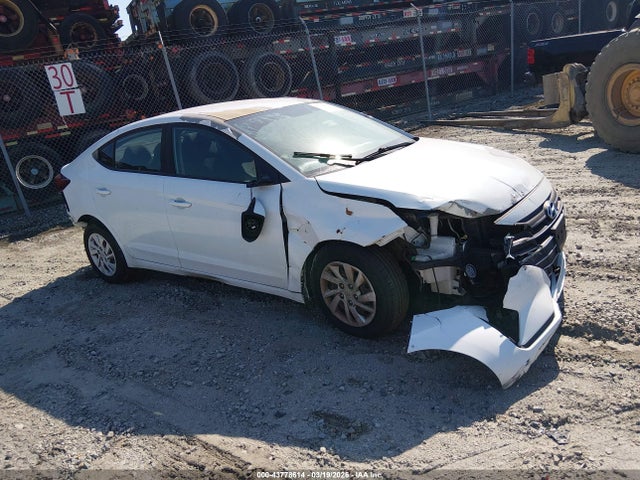 2019 HYUNDAI ELANTRA SE