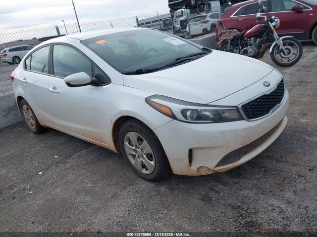 2017 KIA FORTE LX
