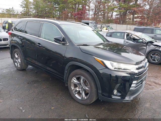 2018 TOYOTA HIGHLANDE LIMITED PLATINUM