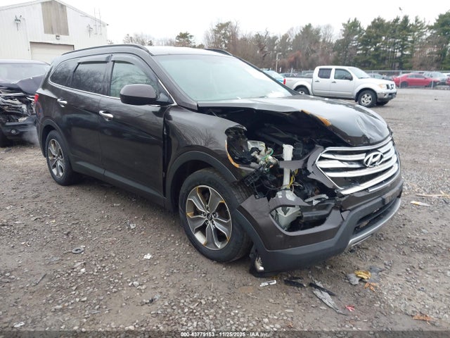 2016 HYUNDAI SANTA FE SE