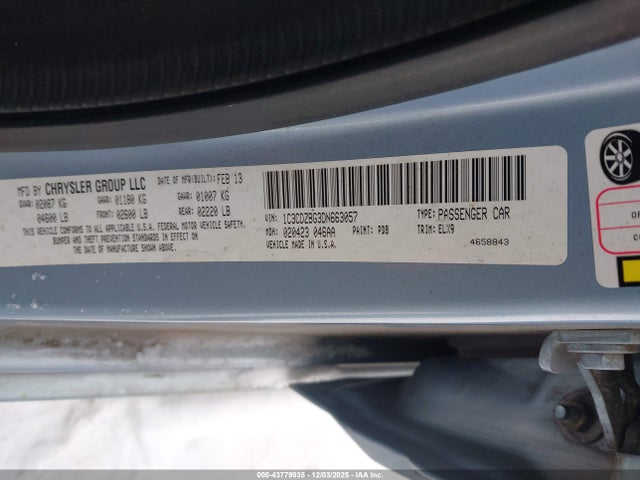 DODGE AVENGER R/T - 9