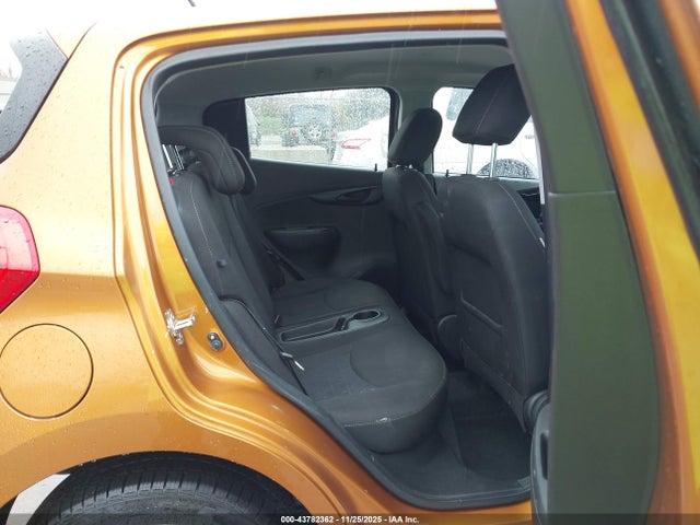 CHEVROLET SPARK 1LT CVT - 8