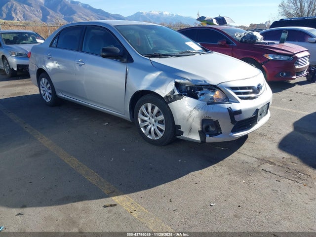 2013 TOYOTA COROLLA LE