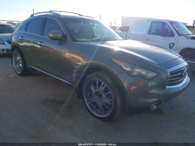 2012 INFINITI FX35 