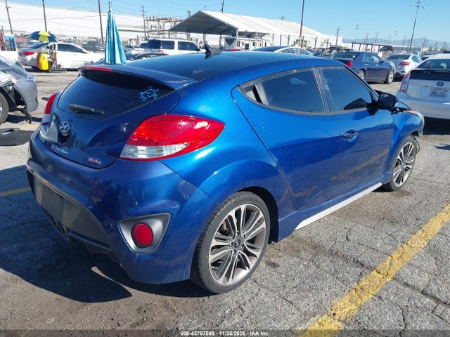 HYUNDAI VELOSTER TURBO - 4