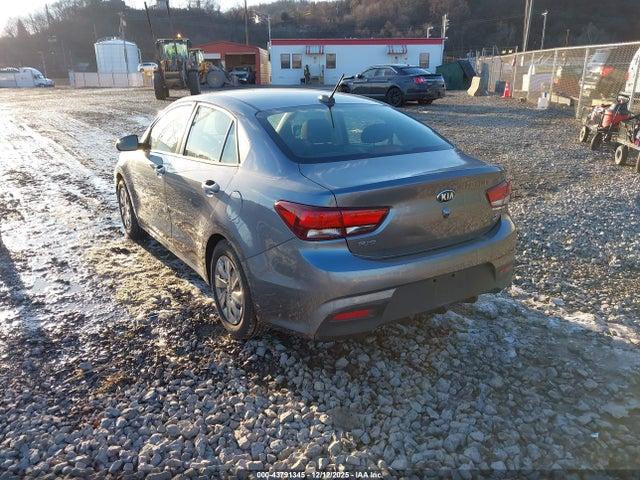 KIA RIO S - 3