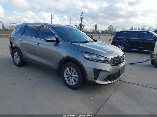 2019 KIA SORENTO 2.4L LX