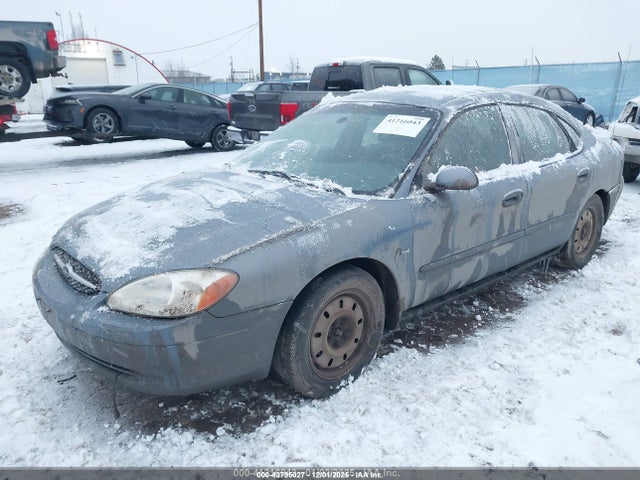 FORD TAURUS SE - 2