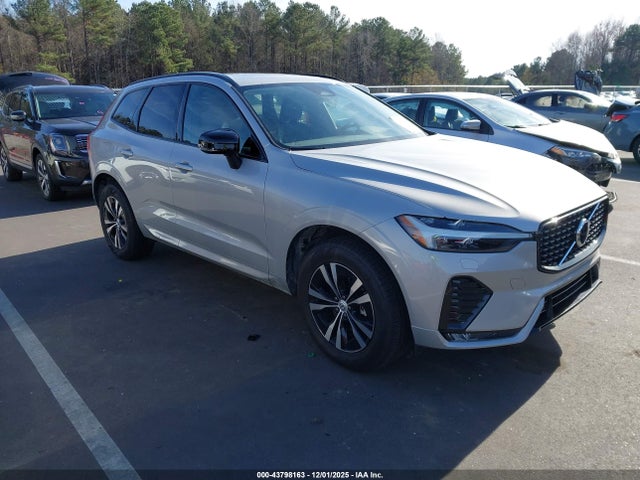 2025 VOLVO XC60 B5 CORE
