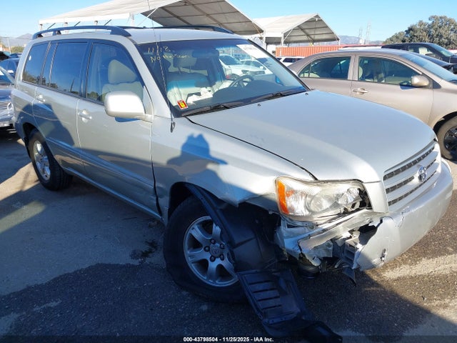 2003 TOYOTA HIGHLANDER V6