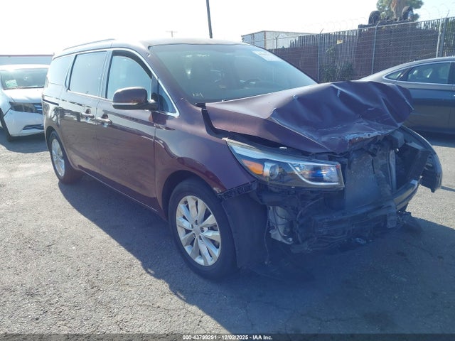 2018 KIA SEDONA EX