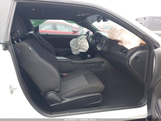 DODGE CHALLENGER SXT AWD - 5