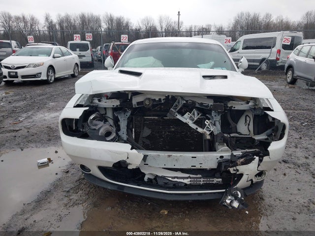 DODGE CHALLENGER SXT AWD - 6