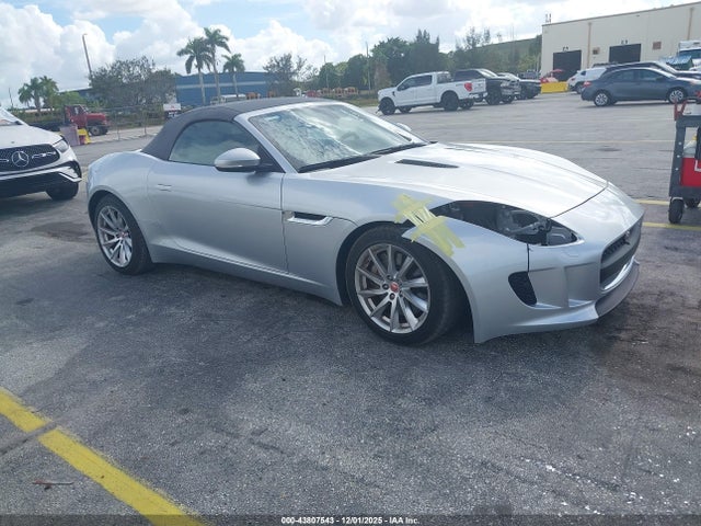2016 JAGUAR F-TYPE 