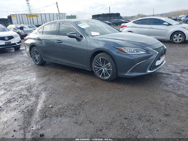 2025 LEXUS ES 350 