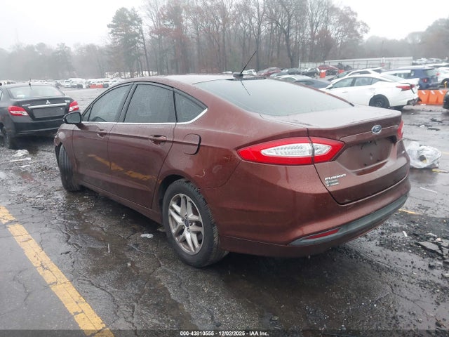FORD FUSION SE - 3
