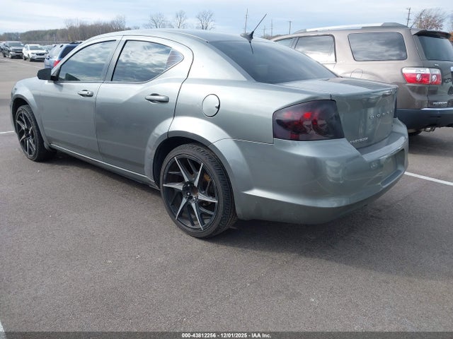 DODGE AVENGER SXT - 3