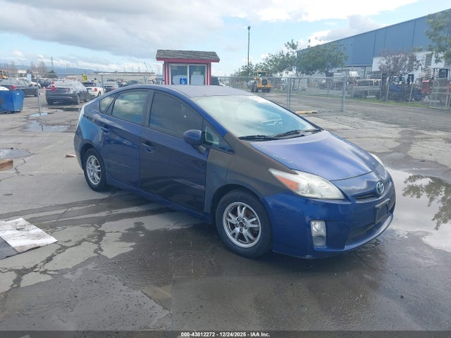 2010 TOYOTA PRIUS III
