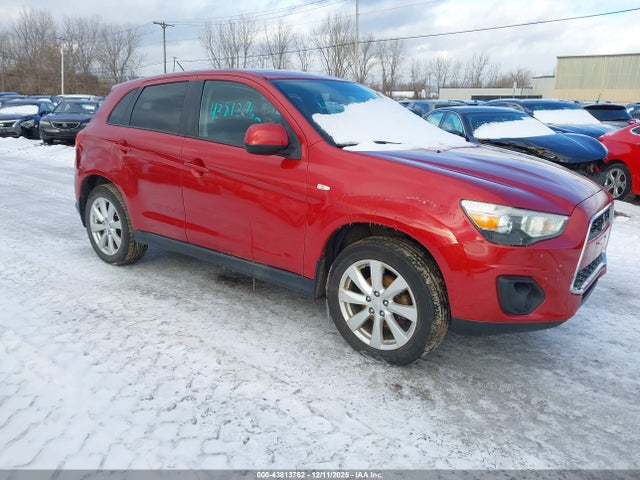 2014 MITSUBISHI OUTLANDER ES