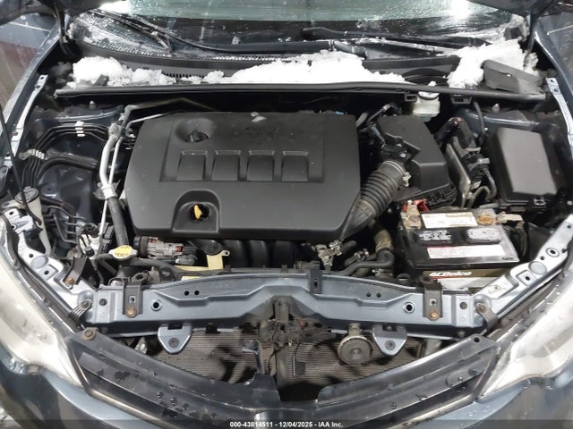 2016 Toyota COROLLA L photo 10