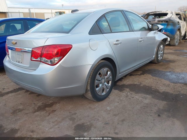 CHEVROLET CRUZE - 4