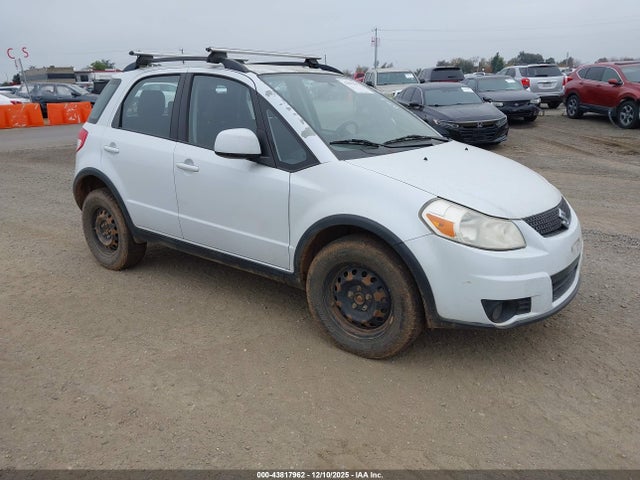 2012 SUZUKI SX4 PREMIUM/TECH VALU PKG (NAV)