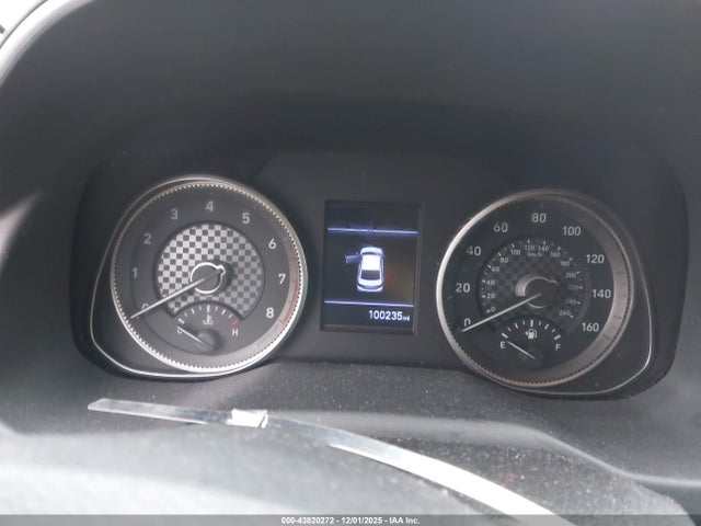 HYUNDAI ELANTRA SEL - 7