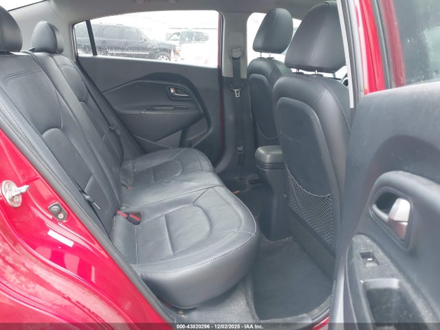 KIA RIO SX - 8
