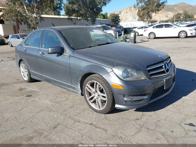 2014 MERCEDES-BENZ C 250 LUXURY/SPORT