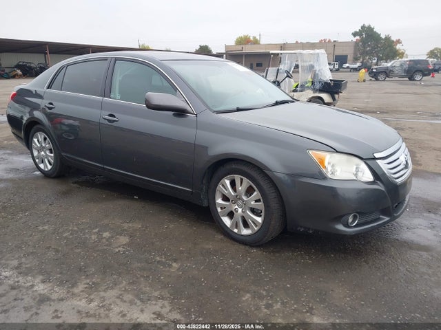 2009 TOYOTA AVALON XLS