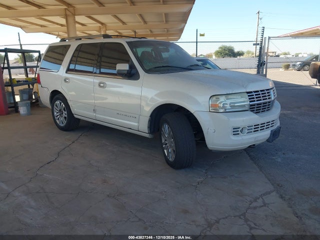 2008 LINCOLN NAVIGATOR 