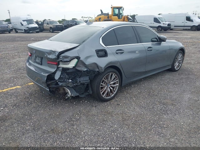 2024 BMW 330I 照片 4