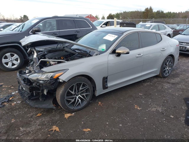 KIA STINGER GT-LINE - 2
