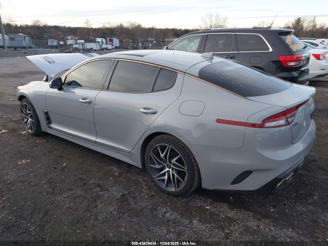 KIA STINGER GT-LINE - 3