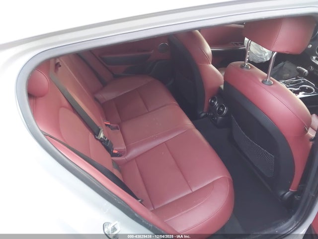 KIA STINGER GT-LINE - 8