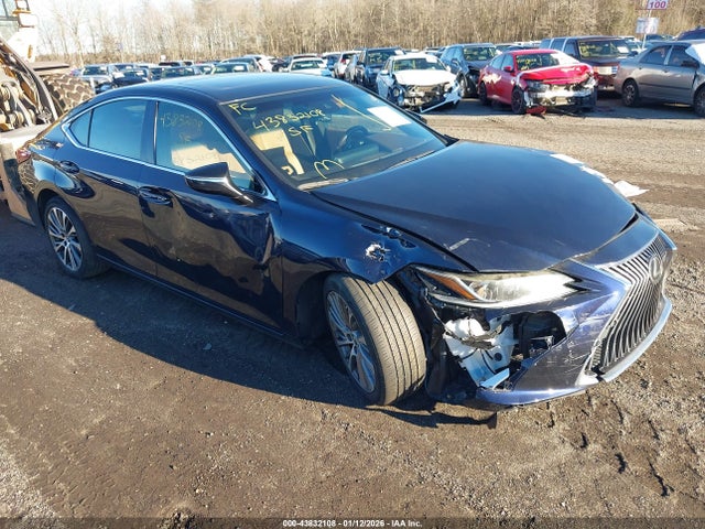 2019 LEXUS ES 