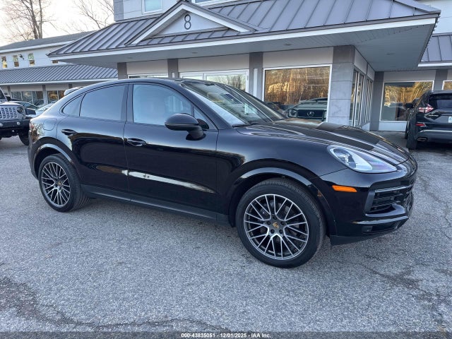 2020 PORSCHE CAYENNE 