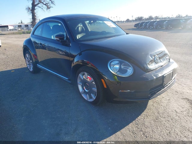 2016 VOLKSWAGEN BEETLE 1.8T SE/1.8T SEL