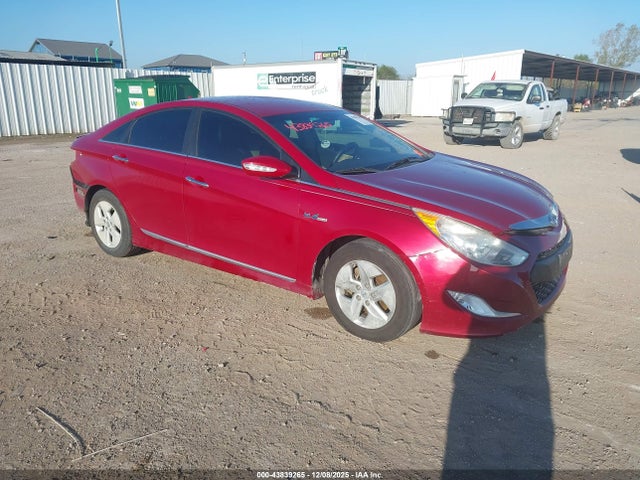 2011 HYUNDAI SONATA 