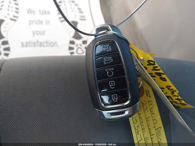 2023 Hyundai ELANTRA SEL — миниатюра 11
