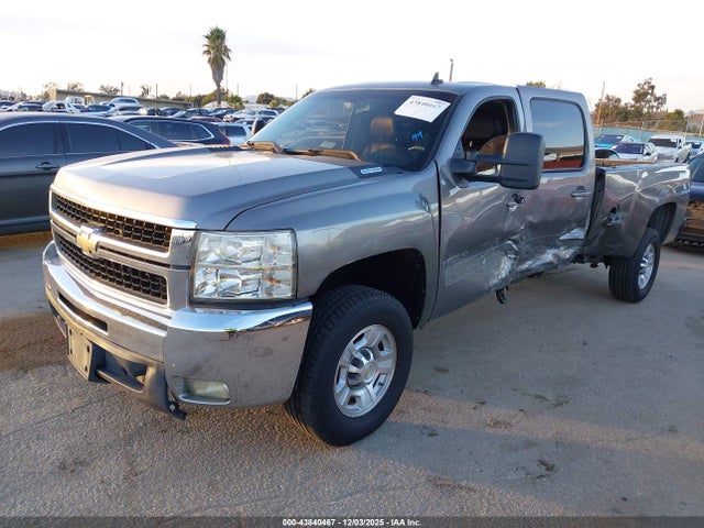 2008 Chevrolet SILVERADO 2500HD LTZ — фото 2