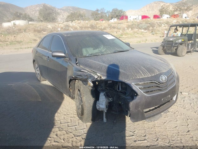 2010 TOYOTA CAMRY LE