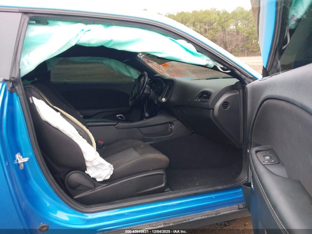 DODGE CHALLENGER SXT - 5